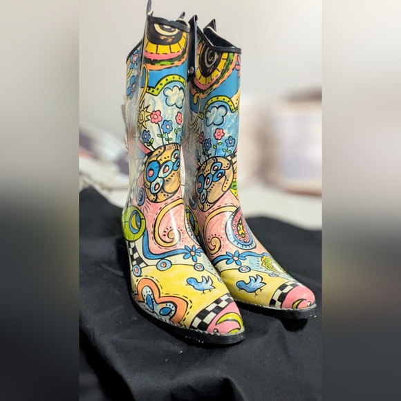 Rain BOPS By Beehive Womens Size 9 Cowgirl Style Boot Pull On Rainboot. Cuties! - Picture 3 of 11